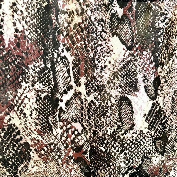 GUESS Sheer Snake Skin Blouse Size Large - Picture 3 of 4
